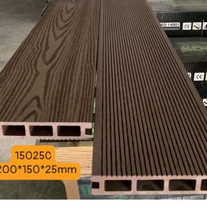 Sàn nhựa ngoài trời lỗ chữ nhật 15025