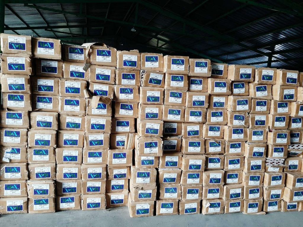 Sàn nhụa hèm khóa